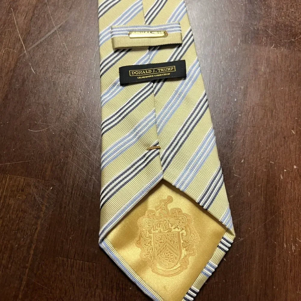 Donald‎ Trump Mens Necktie 100% Silk Striped Gold  Dress Suit President
